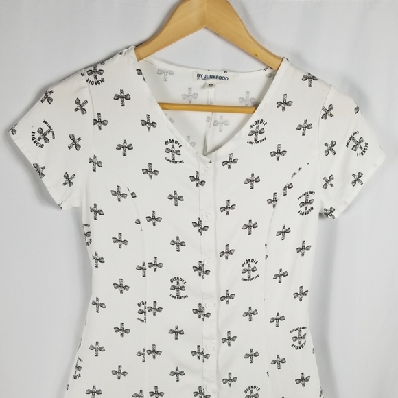 Junk Food | Tiki Blondie Camp FunTime Button Dress - Picture 5 of 8